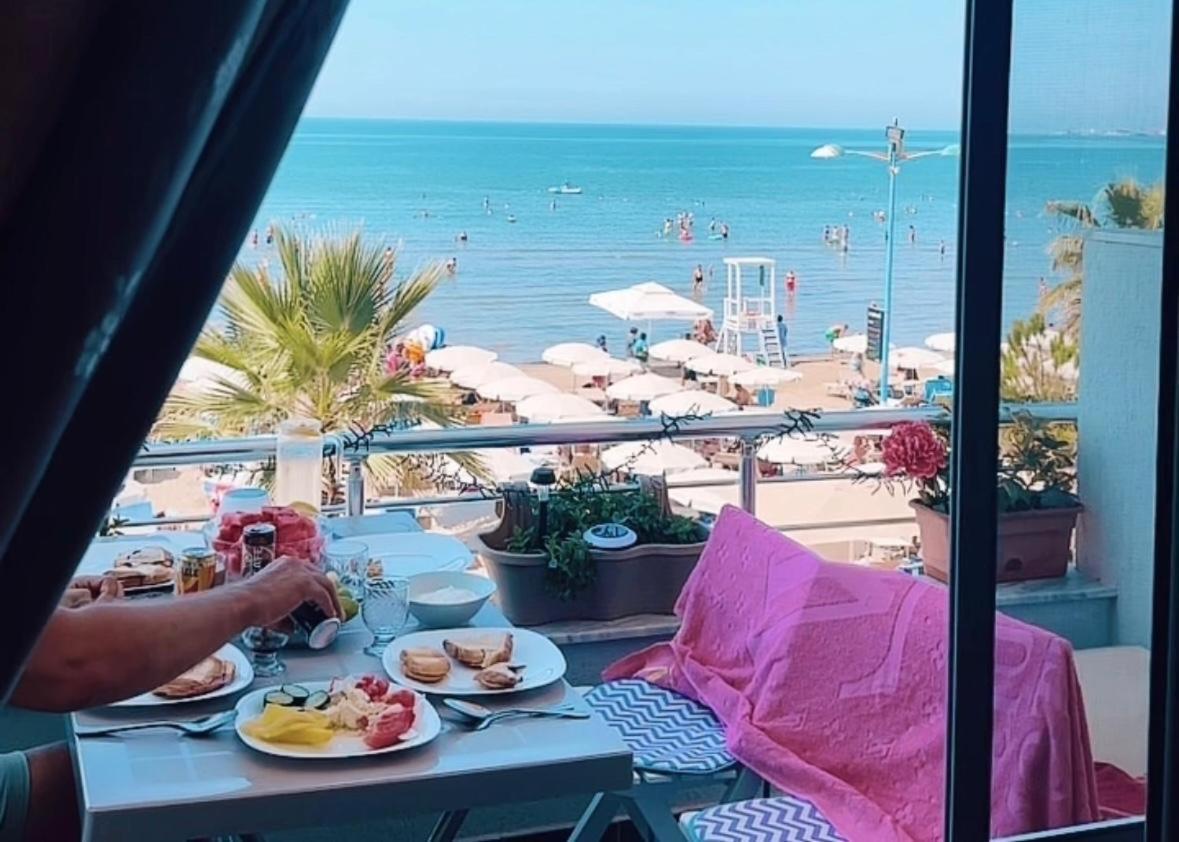 Durres Strand Direkt Am Meer 외부 사진